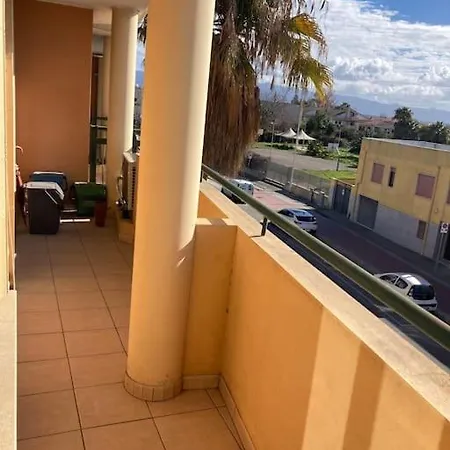 Casa Smeralda A 950m Dalla Apartment *
